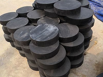未央区板式橡胶支座由若干层橡胶片与薄钢板经加压硫化